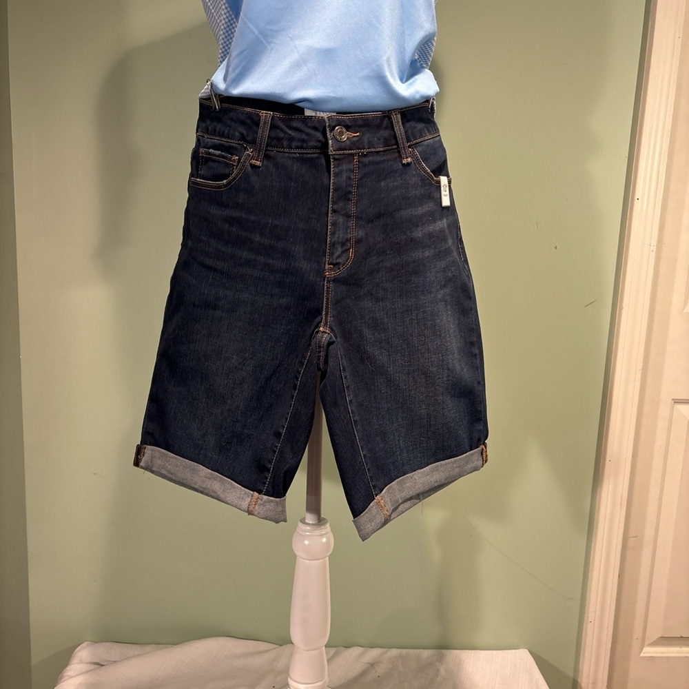 Womens Denim Shorts size 12 NWT